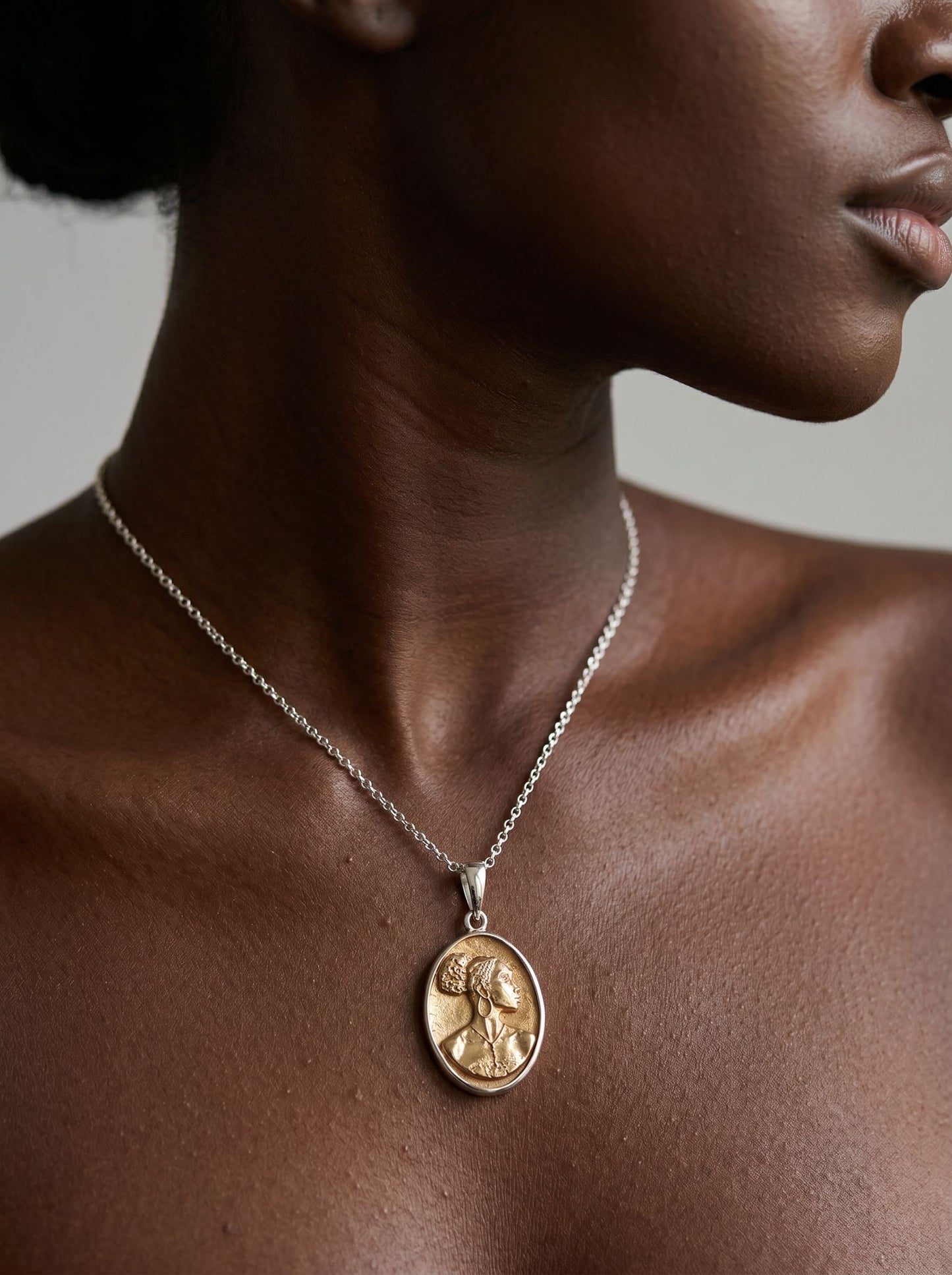 Leonidas Necklace